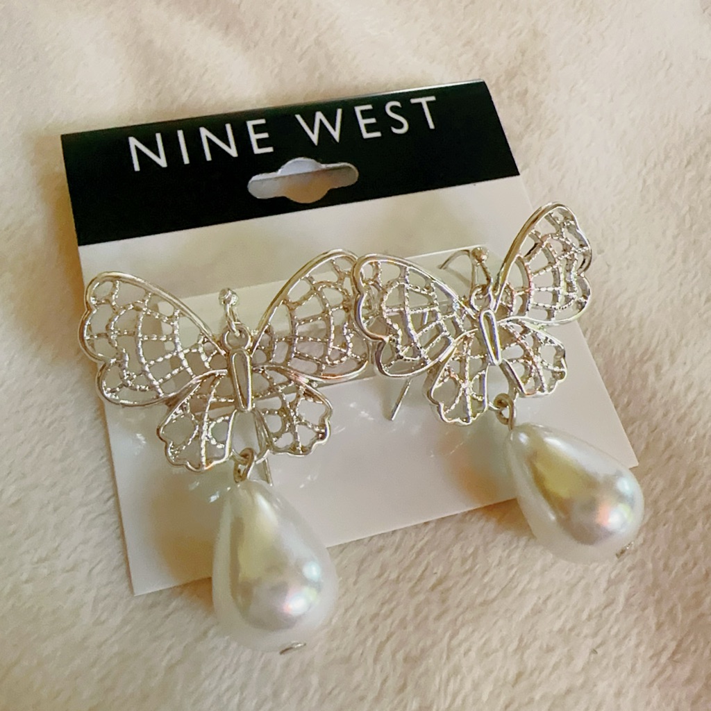 Nine West Earrings Silver Butterfly Pearl Drops 15$